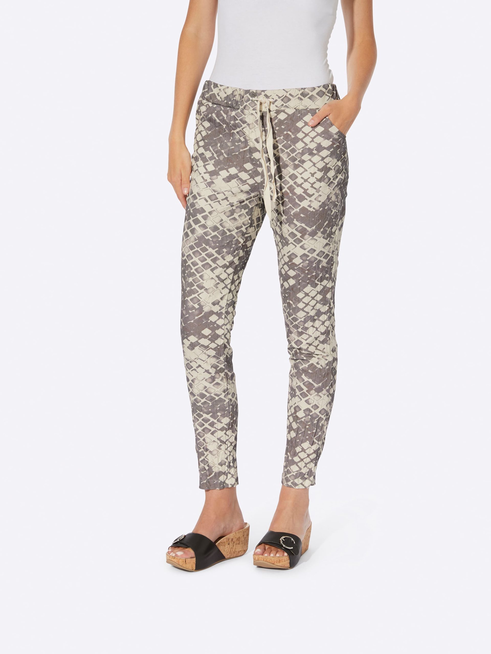 Slimfit Pantalón heine en Champán 17307771 Disponible ahora