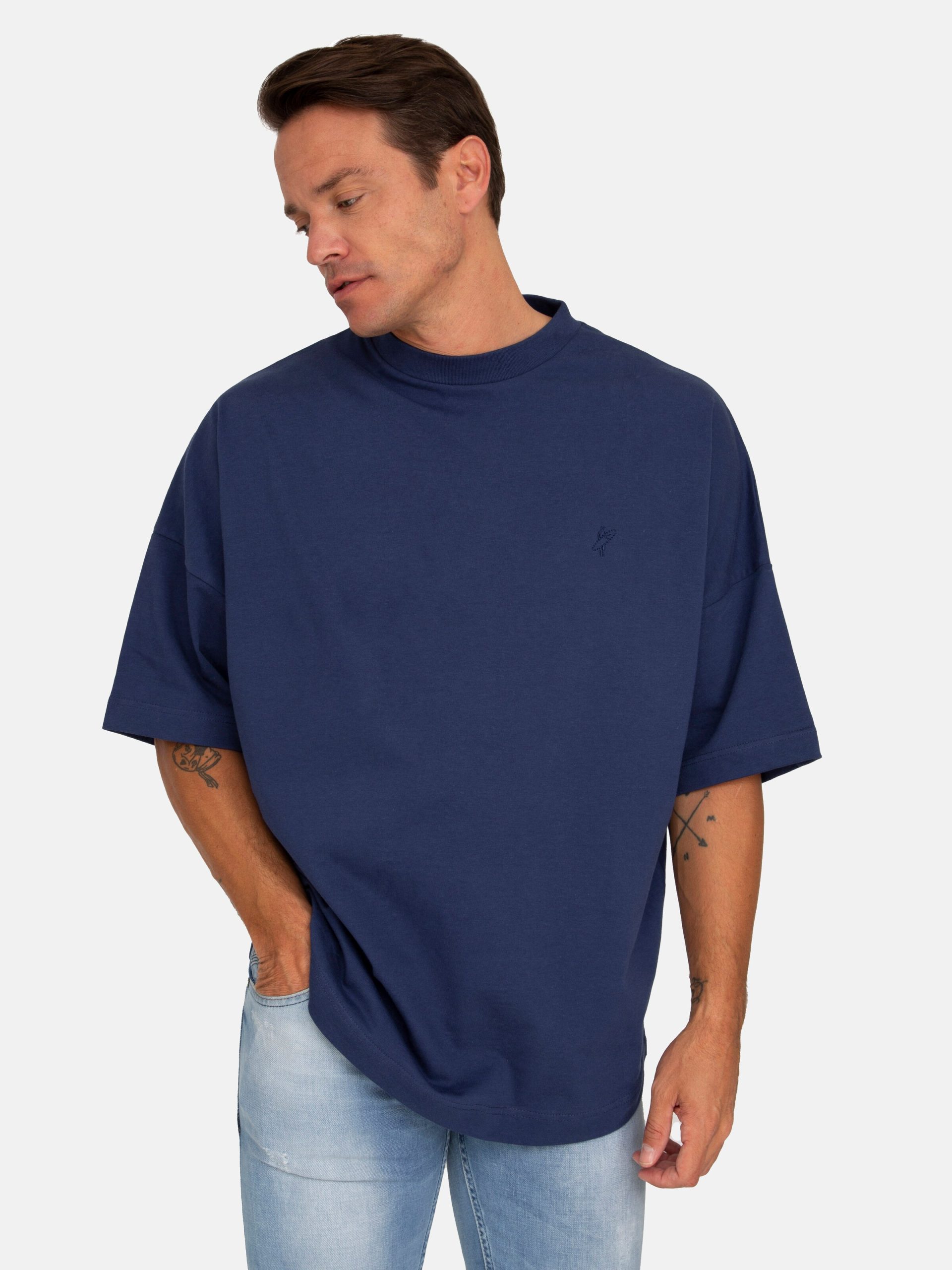 Camiseta Jacey Quinn en Navy 17130151 En línea